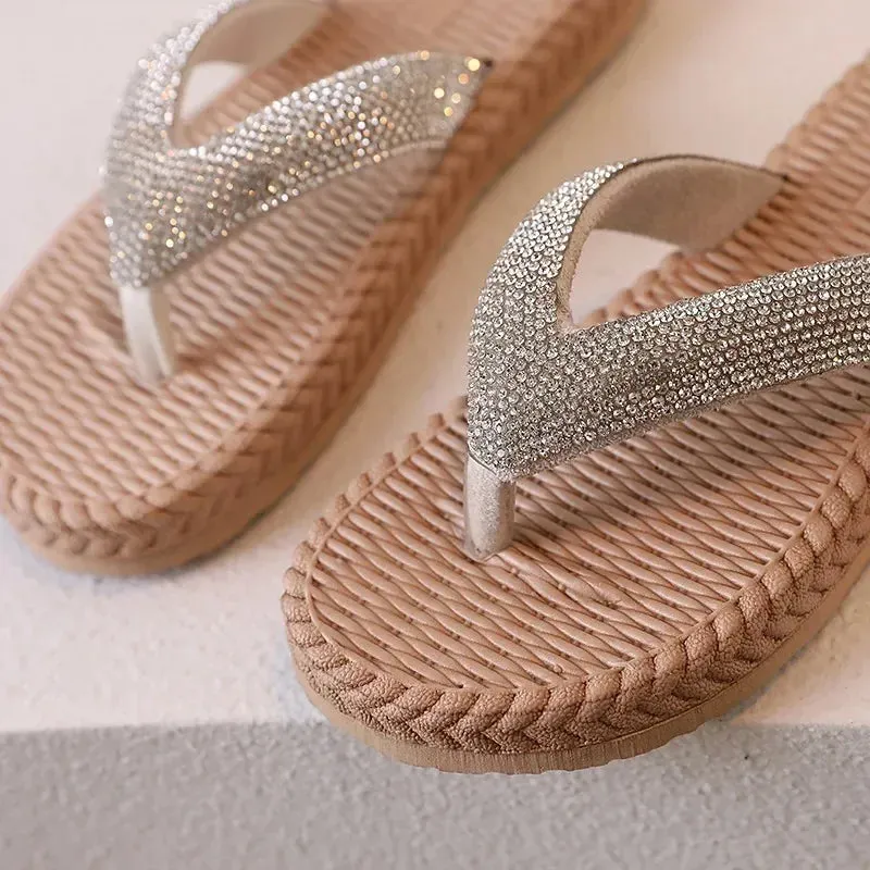 Children Slippers with Rhinestone for Girls 2024 Summer Fashion and Comfortable Holiday Style Flip Flop Cool Beach Shoes