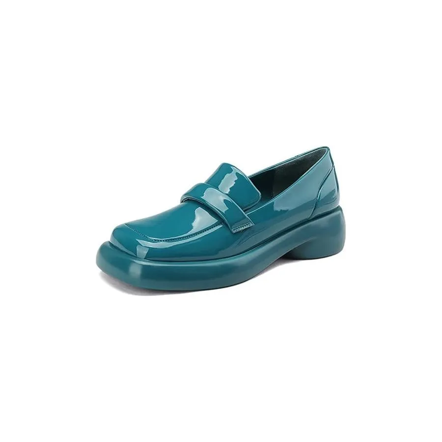 LuxeLeather Chic Pointed Toe Slip-On Loafers