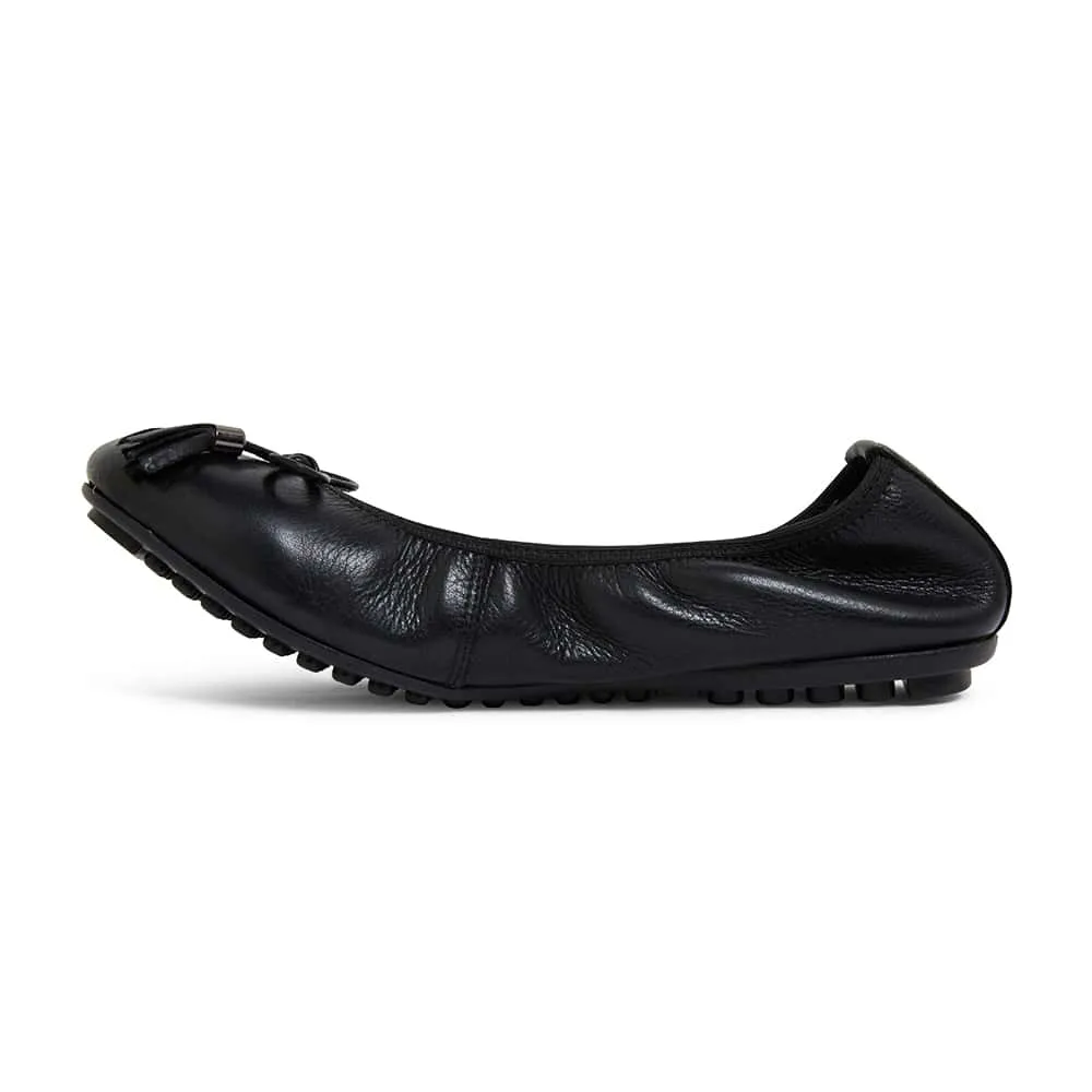 Prima Flat in Black Leather