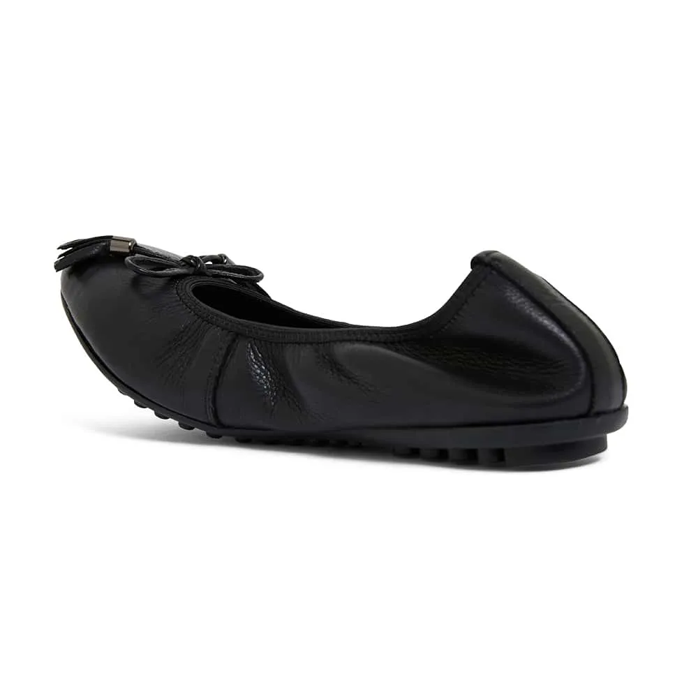 Prima Flat in Black Leather